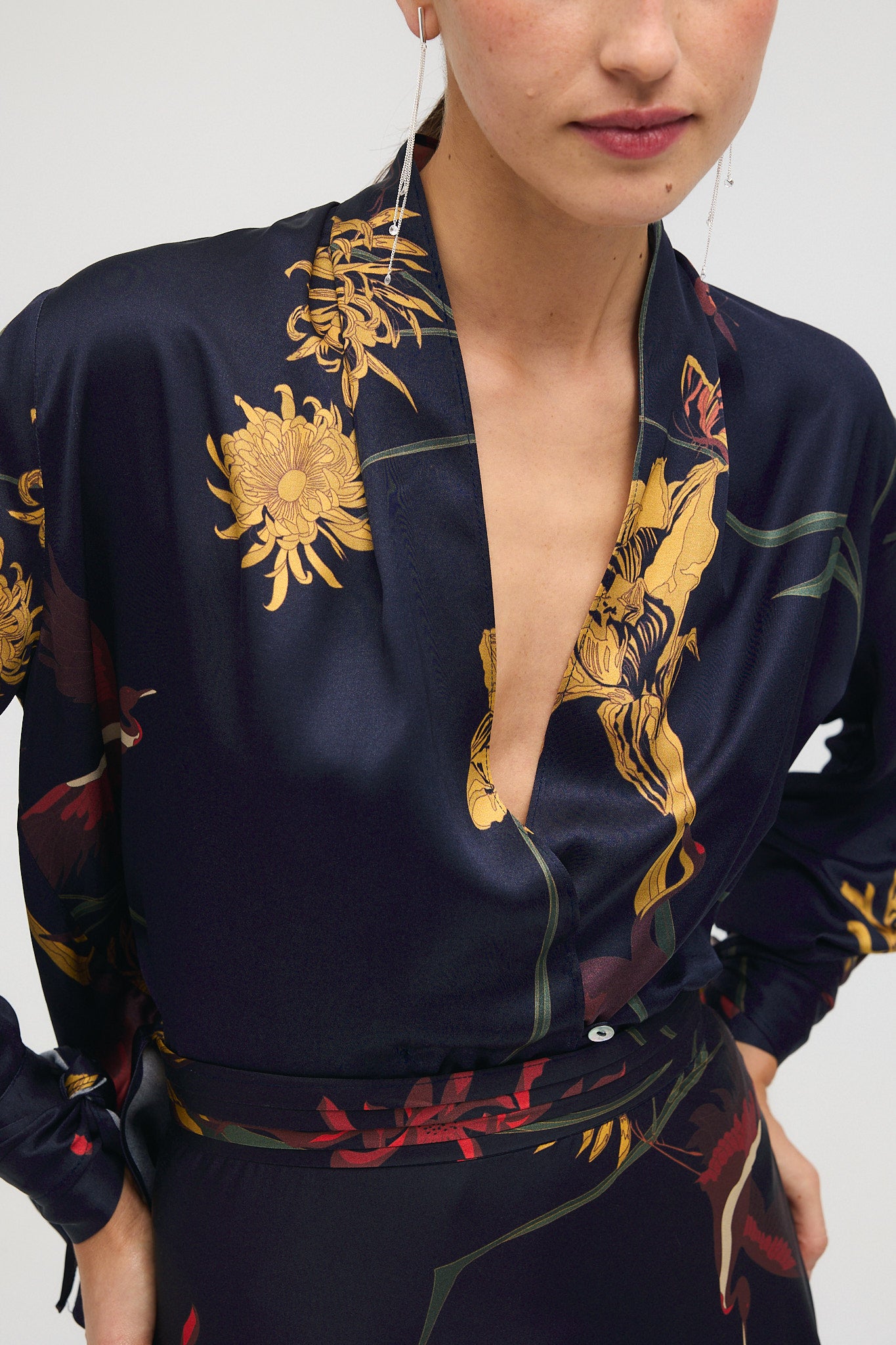 Blusa Fabiola Flora Marino