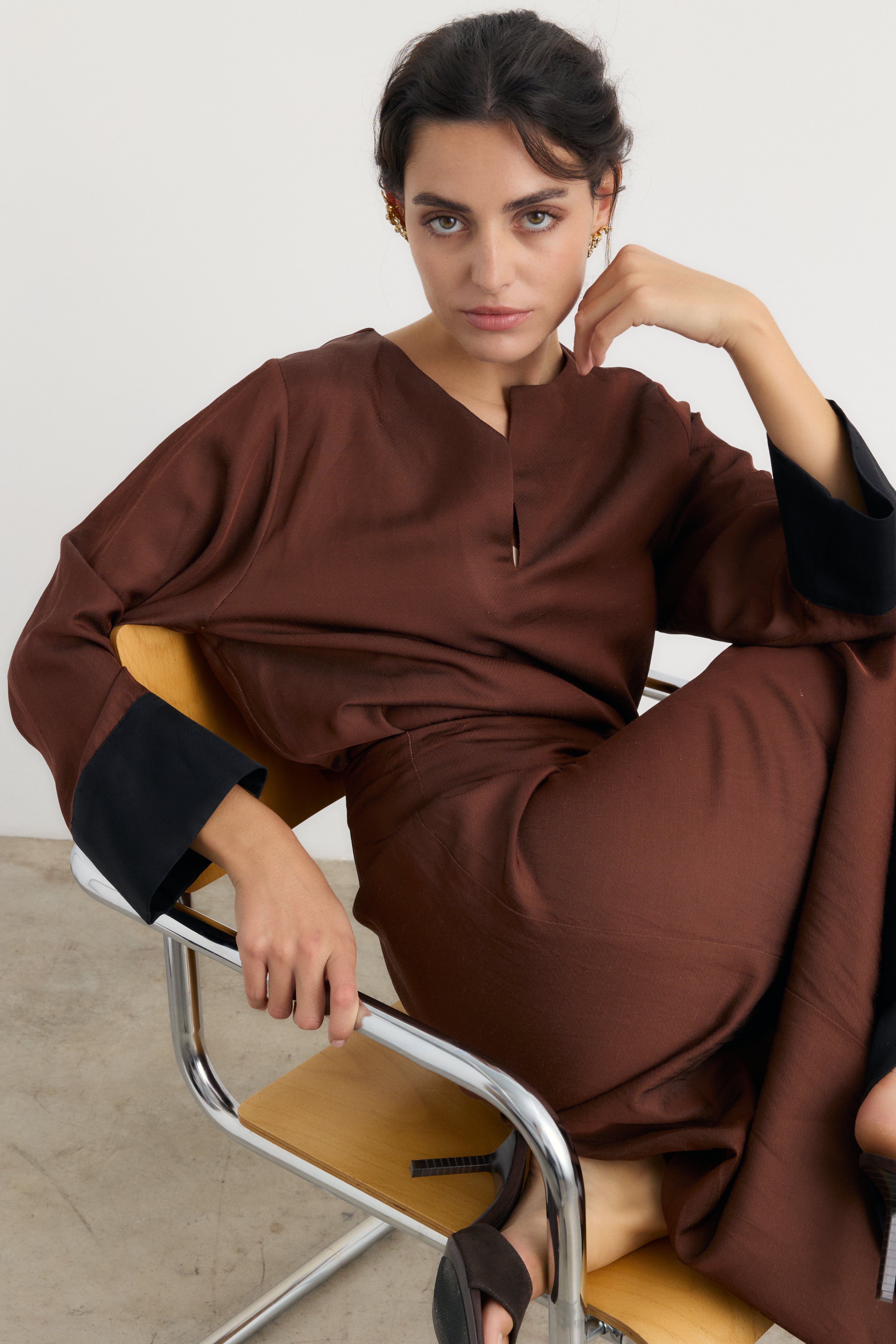 Camisa Alfonsina Marrón