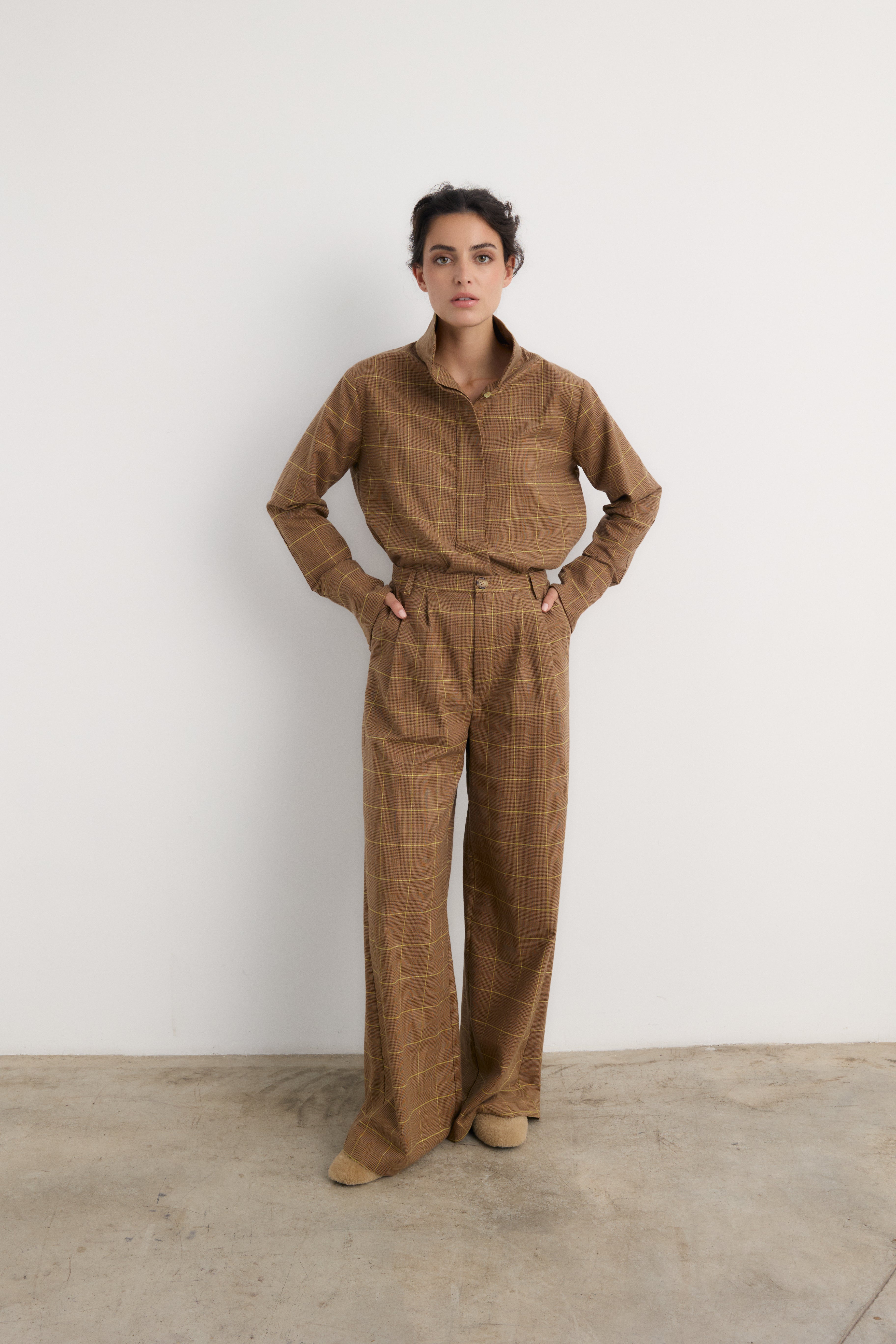 Camisa Ingrid cuadro beige